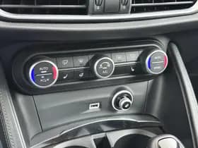 Alfa Romeo Stelvio 2.0 T AWD Super thumbnail 39