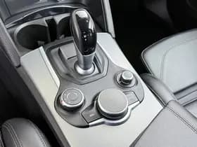 Alfa Romeo Stelvio 2.0 T AWD Super thumbnail 40