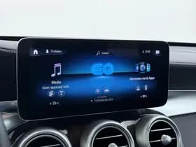 Mercedes-Benz GLC 300e 4MATIC Premium Plus thumbnail 33