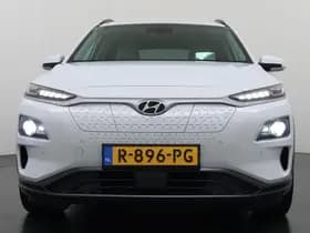 Hyundai KONA EV Premium 64 kWh thumbnail 4