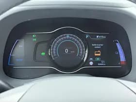 Hyundai KONA EV Premium 64 kWh thumbnail 31