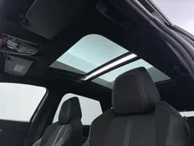 Peugeot 3008 1.6 HYbrid4 300 GT thumbnail 23