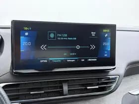 Peugeot 3008 1.6 HYbrid4 300 GT thumbnail 36