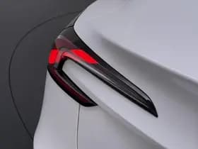 Tesla Model 3 Premium Long Range AWD 78 kWh thumbnail 2