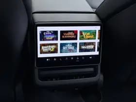 Tesla Model 3 Premium Long Range AWD 78 kWh thumbnail 27