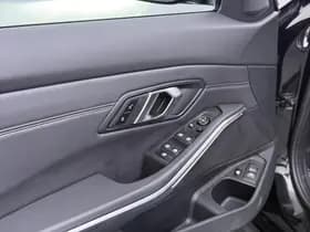 BMW 3 Serie Touring 320e thumbnail 19