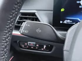 BMW 3 Serie Touring 320e thumbnail 30