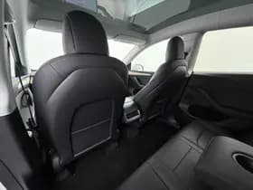 Tesla Model Y Long Range AWD 75 kWh thumbnail 23