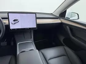 Tesla Model Y Long Range AWD 75 kWh thumbnail 28