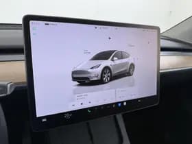 Tesla Model Y Long Range AWD 75 kWh thumbnail 36