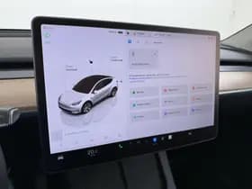 Tesla Model Y Long Range AWD 75 kWh thumbnail 38