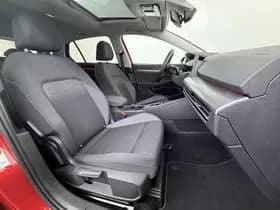 Volkswagen Golf 1.0 eTSI Life thumbnail 38