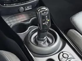 MINI Clubman 1.5 Cooper Richmond Park Edition thumbnail 39