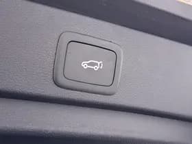 MG Marvel R Luxury 70 kWh thumbnail 15