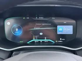 MG Marvel R Luxury 70 kWh thumbnail 37