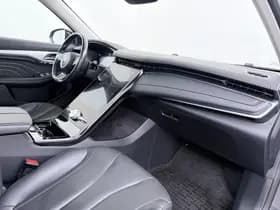 MG Marvel R Luxury 70 kWh thumbnail 45