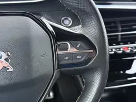 Peugeot 208 1.2 PureTech GT-Line thumbnail 25