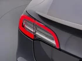 Tesla Model 3 Performance AWD 75 kWh thumbnail 2