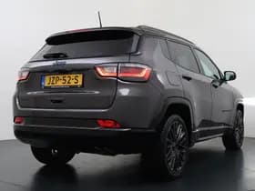 Jeep Compass 1.3T 4 x e 240 | 80th Anniversary thumbnail 8