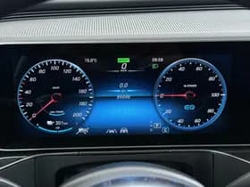 Mercedes-Benz EQC 400 4MATIC Business Solution AMG 80 kWh thumbnail 38