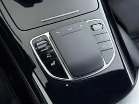 Mercedes-Benz EQC 400 4MATIC Business Solution AMG 80 kWh thumbnail 48