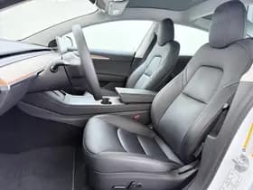 Tesla Model 3 Standard RWD Plus 60 kWh thumbnail 18