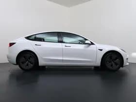 Tesla Model 3 Standard RWD Plus 60 kWh thumbnail 9