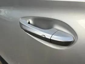 MG Mg4 electric Luxury 64 kWh thumbnail 12