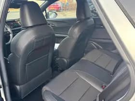 MG Mg4 electric Luxury 64 kWh thumbnail 6