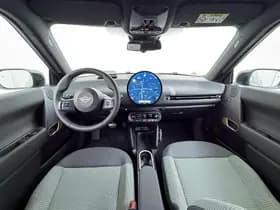 MINI Cooper E Essential XS 40.7 kWh thumbnail 20