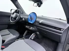 MINI Cooper E Essential XS 40.7 kWh thumbnail 39