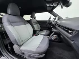 MINI Cooper E Essential XS 40.7 kWh thumbnail 40