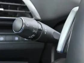 Peugeot 3008 1.6 HYbrid 225 Active Pack Business thumbnail 26