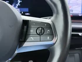 BMW IX1 xDrive30 67 kWh thumbnail 30