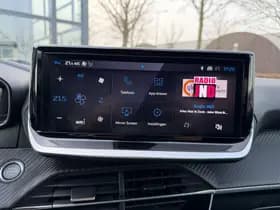 Peugeot 208 Hybrid e-DCS6 Allure thumbnail 21