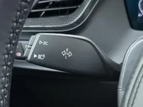 BMW 2 Serie Gran Coupé 220i thumbnail 27