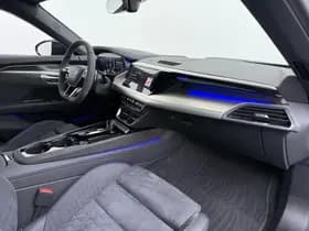 Audi E-tron GT RS 93 kWh thumbnail 42