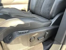 Peugeot 3008 1.6 HYbrid 225 GT thumbnail 22