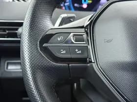 Peugeot 3008 1.6 HYbrid 225 GT thumbnail 33
