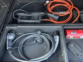 Peugeot 3008 1.6 HYbrid 225 GT thumbnail 11