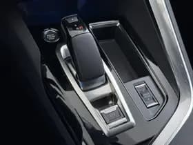 Peugeot 3008 1.6 HYbrid 225 Allure Pack Business thumbnail 39