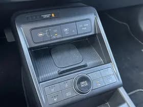 Hyundai KONA 1.6 GDI HEV Premium Sky thumbnail 28