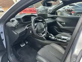 Peugeot E-208 EV GT Pack 50 kWh thumbnail 19