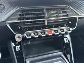 Peugeot E-208 EV GT Pack 50 kWh thumbnail 27