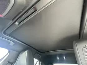 Peugeot E-208 EV GT Pack 50 kWh thumbnail 33