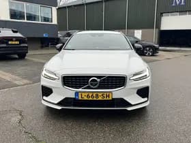 Volvo V60 2.0 T8 Twin Engine AWD R-Design thumbnail 2