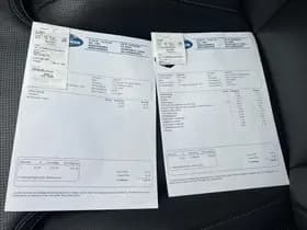 Volvo V60 2.0 T8 Twin Engine AWD R-Design thumbnail 42