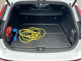 Volvo V60 2.0 T8 Twin Engine AWD R-Design thumbnail 8