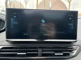 Peugeot 3008 1.6 HYbrid 225 GT thumbnail 25