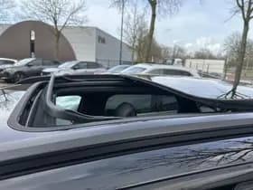 Peugeot 3008 1.6 HYbrid 225 GT thumbnail 32